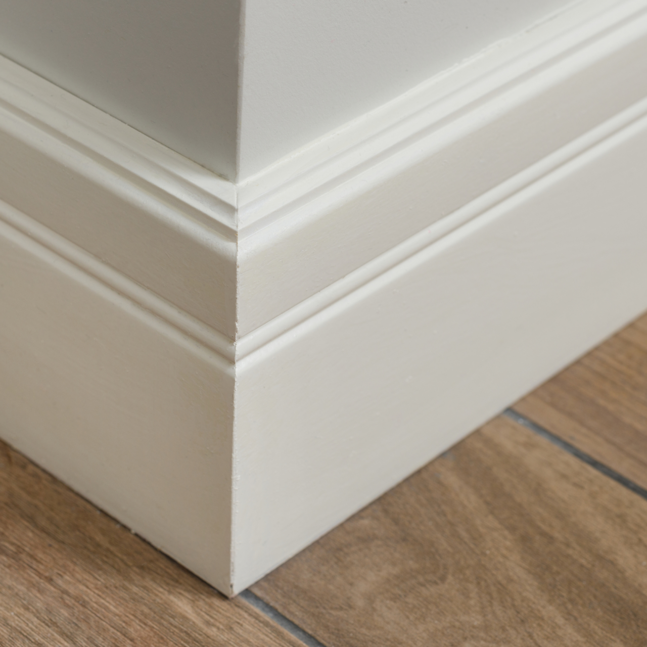 Caulking Baseboards Expert Tips For Properly Caulking Baseboards